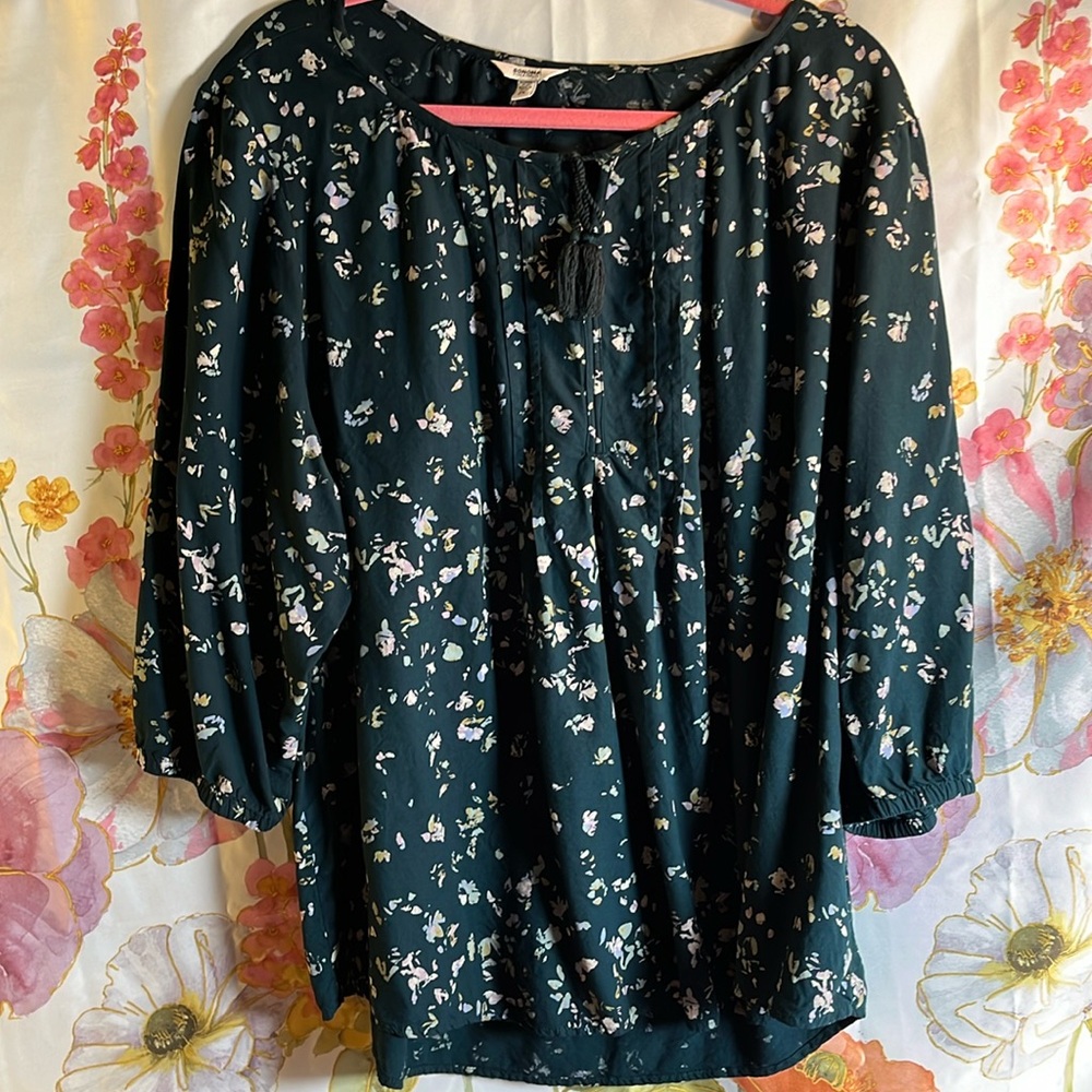 Green Blouse  w/ flowers by Sonoma- Size 2X